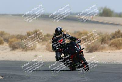 media/Mar-28-2022-Superbike Trackdays (Mon) [[b8603d0f67]]/Open Track Time/Turn 16/